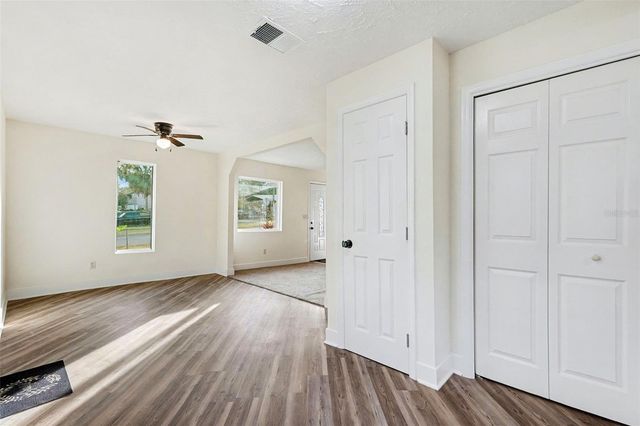 37045 NORTH AVENUE, Dade City, FL 33523