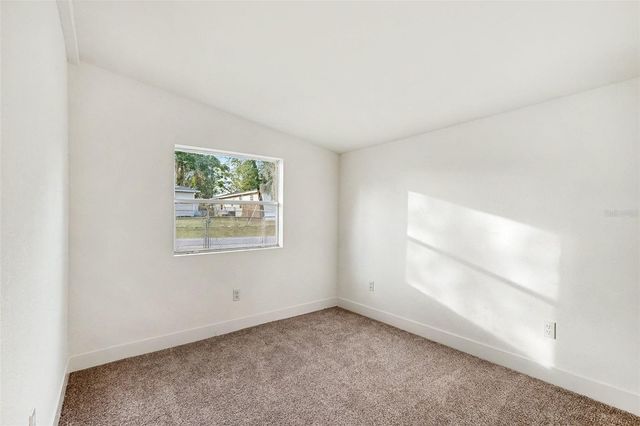 37045 NORTH AVENUE, Dade City, FL 33523