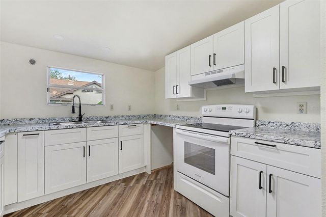 37045 NORTH AVENUE, Dade City, FL 33523