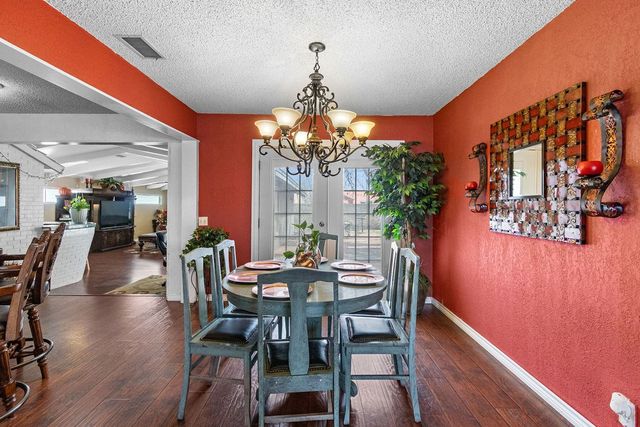 800 NW 7th St, Andrews, TX 79714