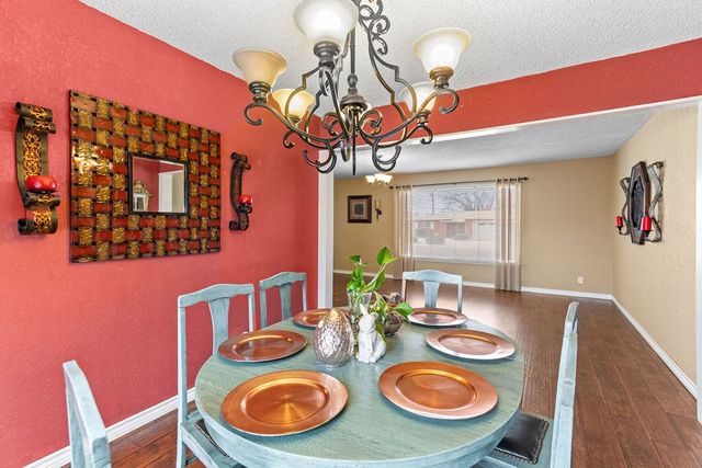 800 NW 7th St, Andrews, TX 79714