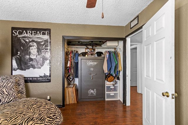 800 NW 7th St, Andrews, TX 79714