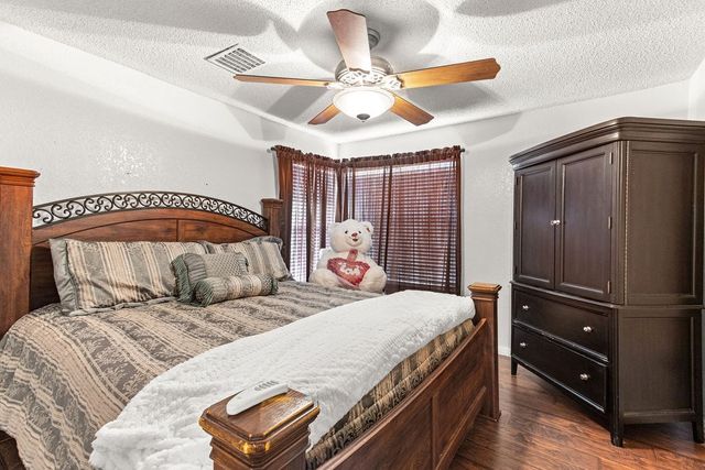 800 NW 7th St, Andrews, TX 79714