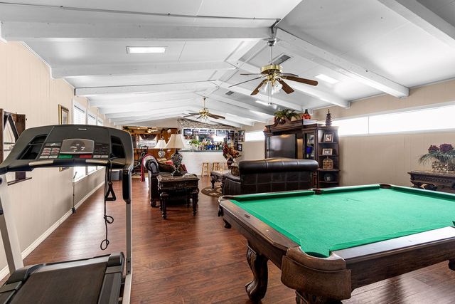 800 NW 7th St, Andrews, TX 79714