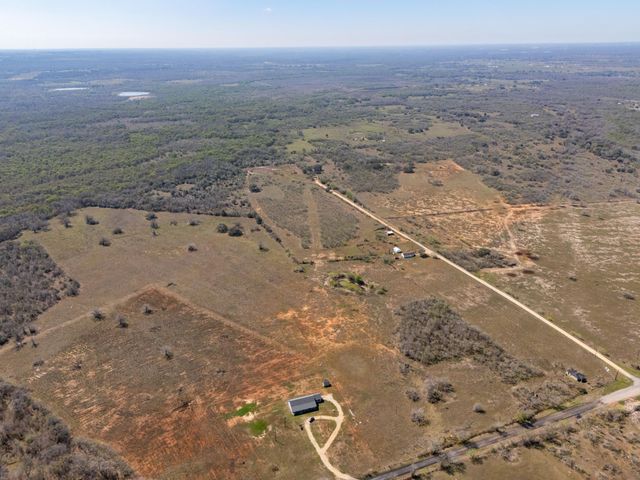 000 Cr 397, Waelder, TX 78959