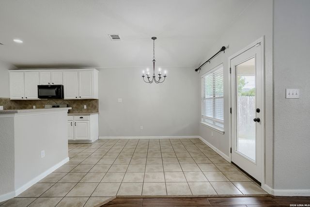 8518 EL CAMINO CT, San Antonio, TX 78254