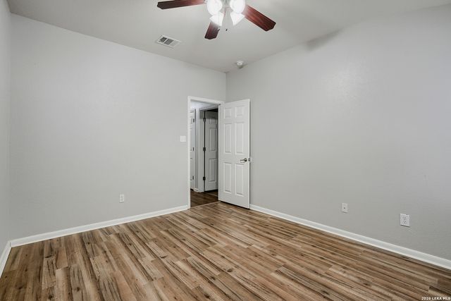 8518 EL CAMINO CT, San Antonio, TX 78254