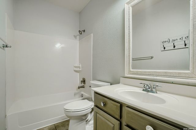 8518 EL CAMINO CT, San Antonio, TX 78254