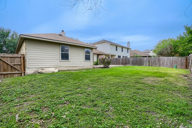 8518 EL CAMINO CT, San Antonio, TX 78254