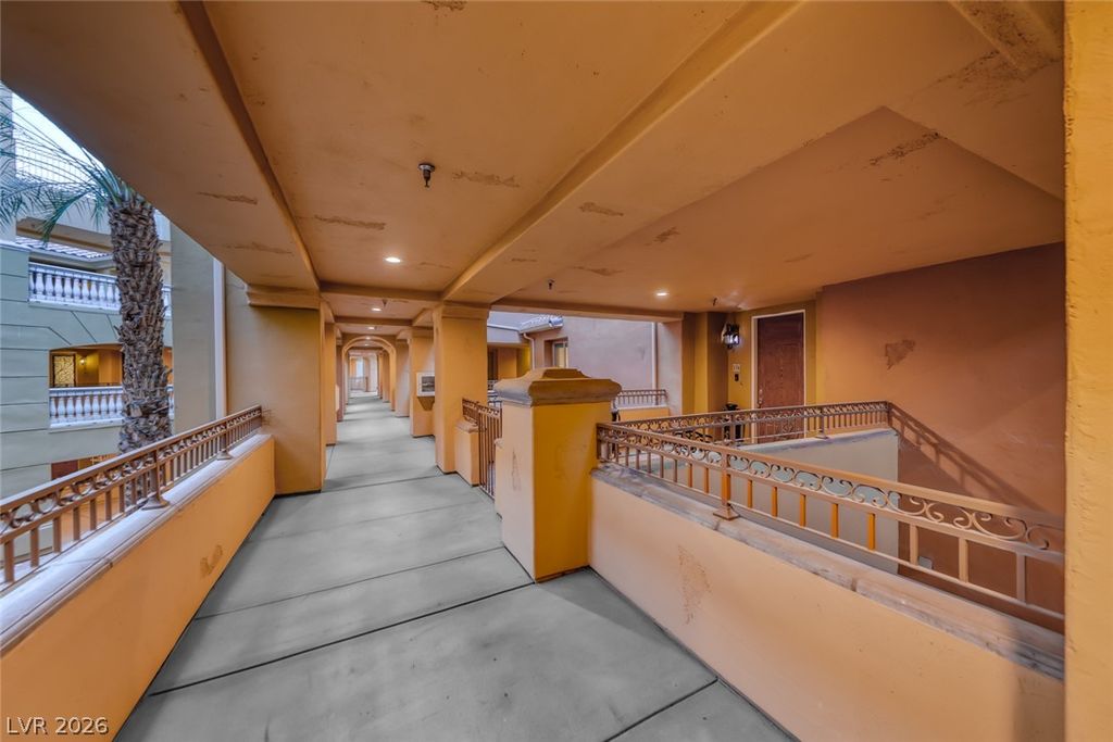 20 Via Mantova 210, Henderson, NV 89011 — photo 4