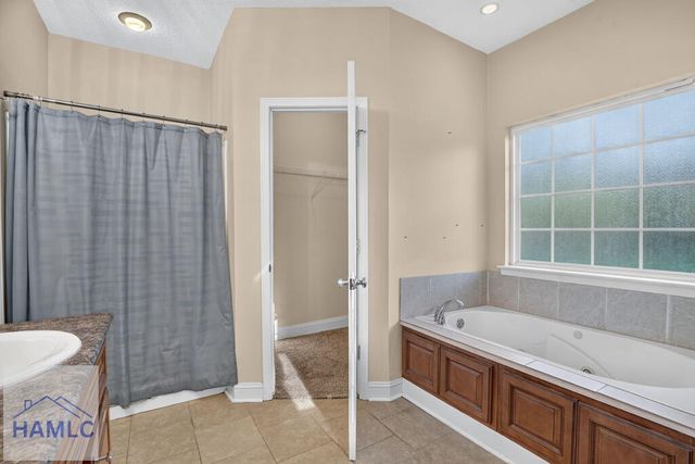 280 Kalynne Way NE, Ludowici, GA 31316