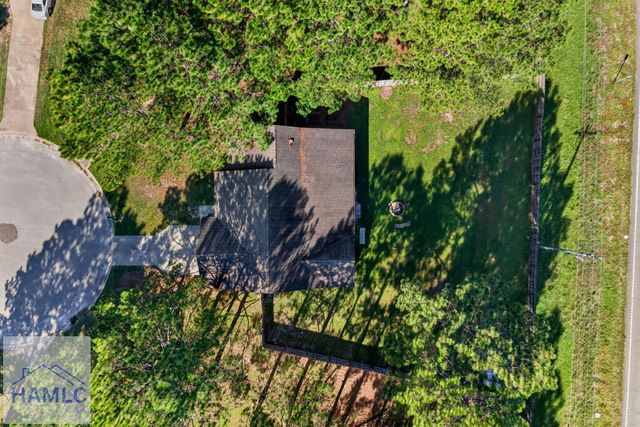 280 Kalynne Way NE, Ludowici, GA 31316