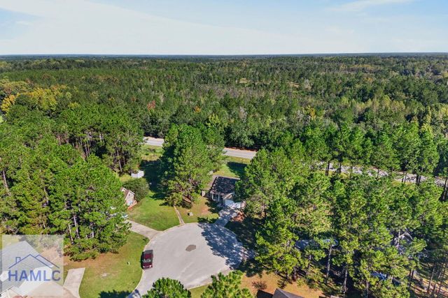 280 Kalynne Way NE, Ludowici, GA 31316