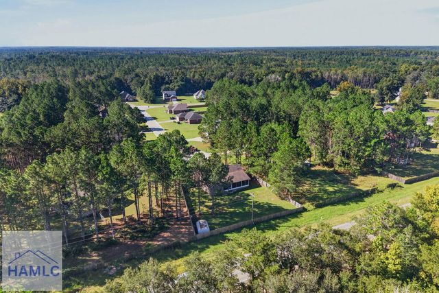 280 Kalynne Way NE, Ludowici, GA 31316