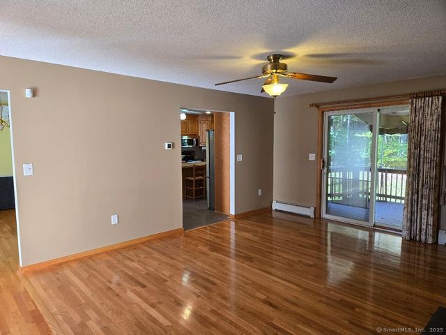 10 Wicklow Turn, Ledyard, CT 06339