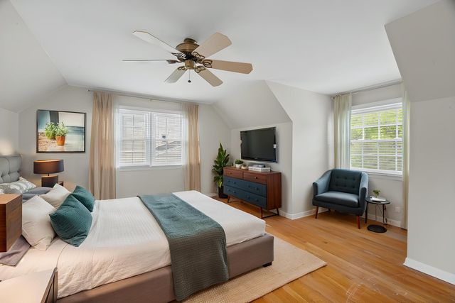 1533 N Belmont Avenue, Arlington Heights, IL 60004