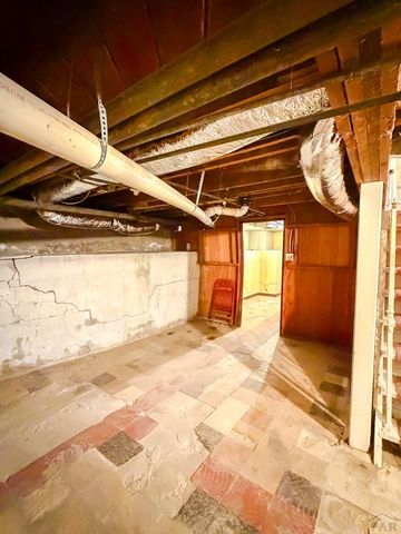 902 Santa Fe Ave, La Junta, CO 81050