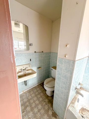 902 Santa Fe Ave, La Junta, CO 81050