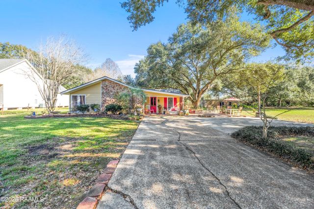 8835 Sidney Gautreaux, Abbeville, LA 70510