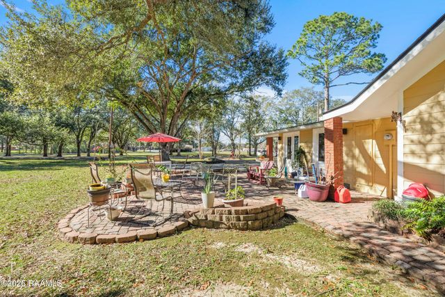 8835 Sidney Gautreaux, Abbeville, LA 70510