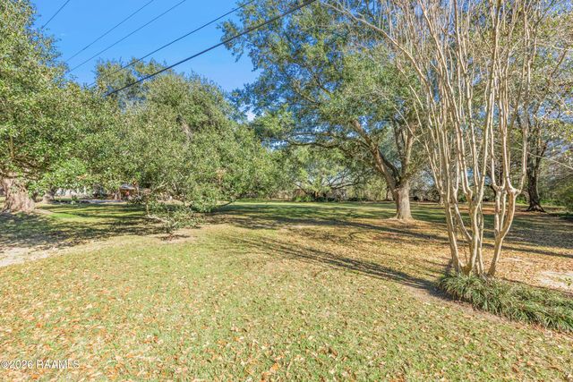 8835 Sidney Gautreaux, Abbeville, LA 70510