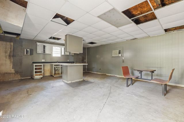 8835 Sidney Gautreaux, Abbeville, LA 70510