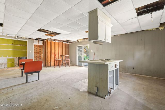 8835 Sidney Gautreaux, Abbeville, LA 70510