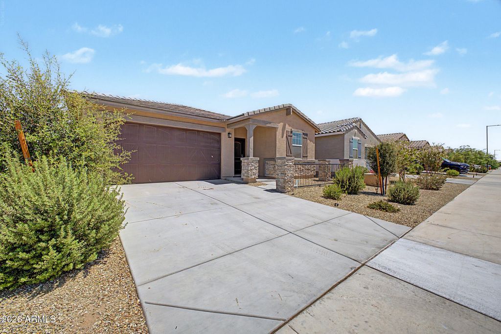 24246 W HOPI Street, Buckeye, AZ 85326 — photo 3