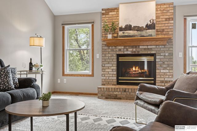 15821 N 2 Street, Bennington, NE 68007