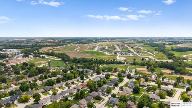 15821 N 2 Street, Bennington, NE 68007