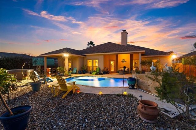 13857 Laffite Drive, Corpus Christi, TX 78418