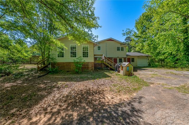 100 Woodburn Drive, Taylors, SC 29687