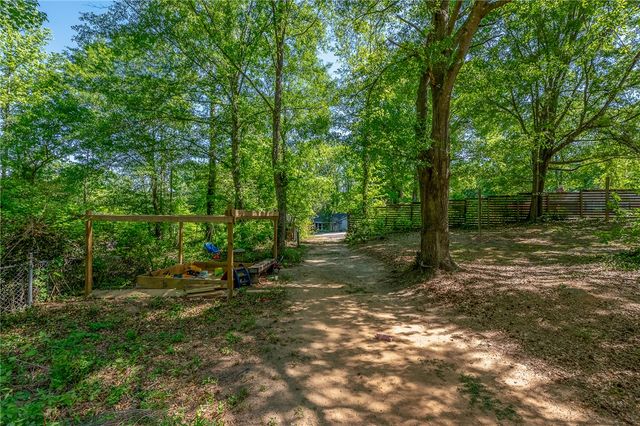 100 Woodburn Drive, Taylors, SC 29687