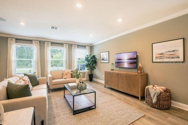 30621 PRESTWICK AVENUE, Sorrento, FL 32776