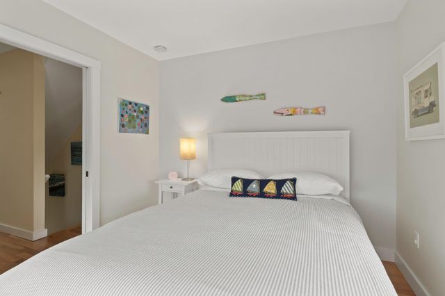 16 Meadow Road UNIT 16, Provincetown, MA 02657