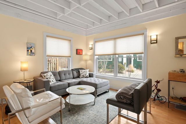 16 Meadow Road UNIT 16, Provincetown, MA 02657