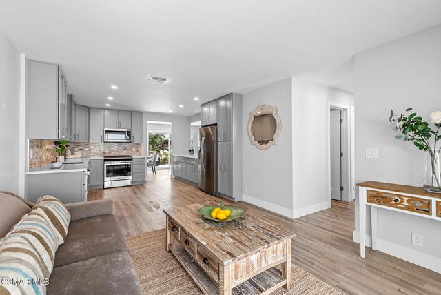 32141 Lake Meadow Lane, Westlake Village, CA 91361