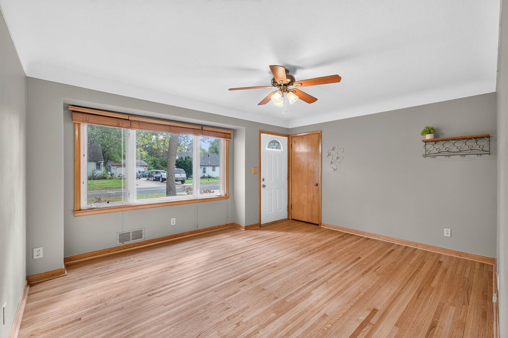 2431 Ridge Lane, Mounds View, MN 55112 — photo 3