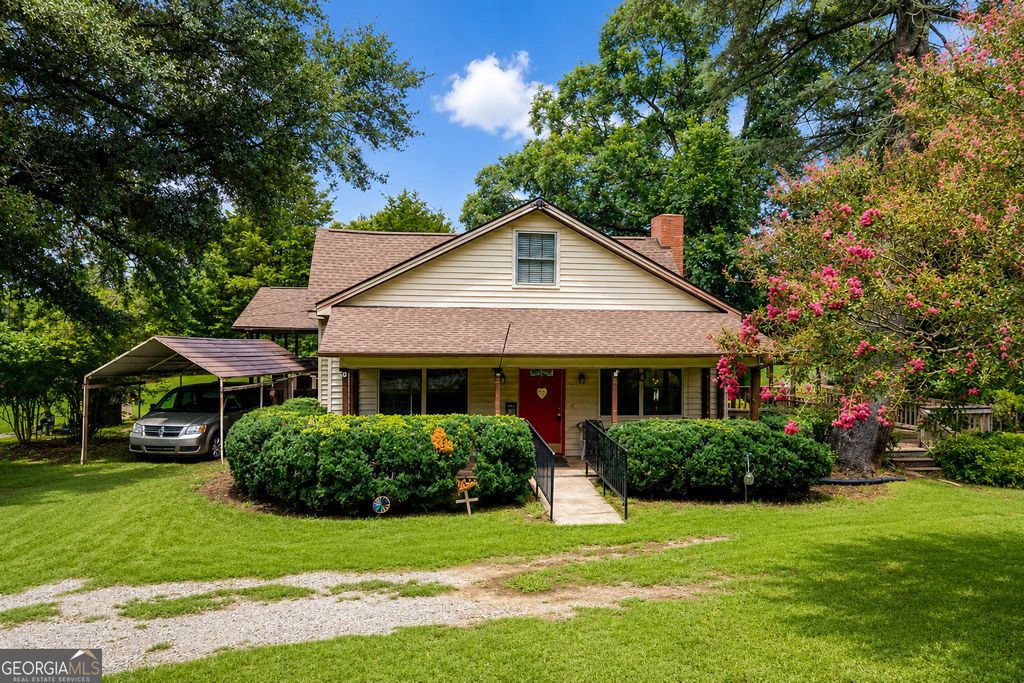 2657 Wolf Pit, Eastanollee, GA 30538