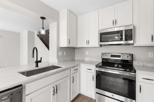 1072 Vardon Meadows Drive, Union, MO 63084