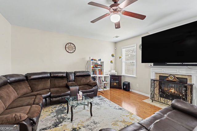 3600 Chestnut Meadows Drive, Douglasville, GA 30135
