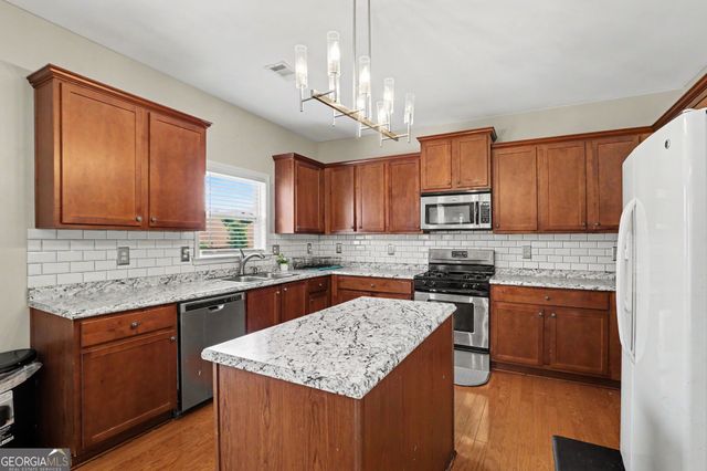 3600 Chestnut Meadows Drive, Douglasville, GA 30135