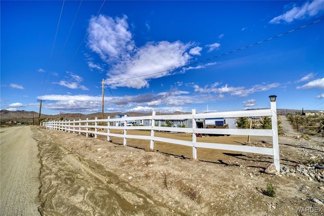 6385 W Fifteenth Street, Dolan Springs, AZ 86441