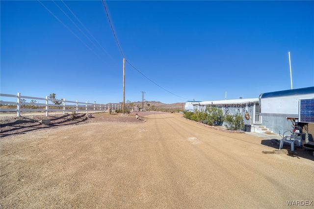 6385 W Fifteenth Street, Dolan Springs, AZ 86441