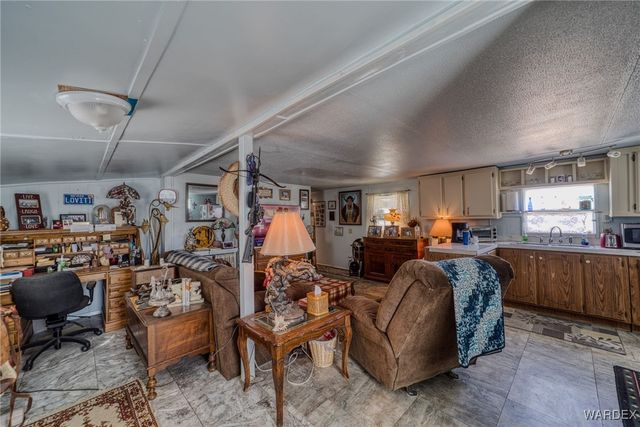 6385 W Fifteenth Street, Dolan Springs, AZ 86441