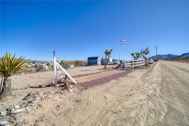 6385 W Fifteenth Street, Dolan Springs, AZ 86441