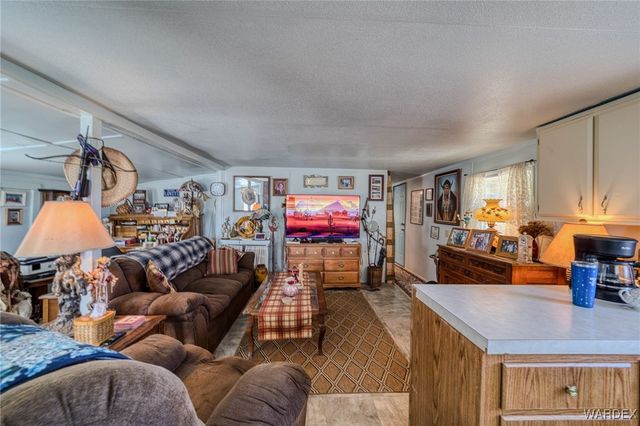 6385 W Fifteenth Street, Dolan Springs, AZ 86441