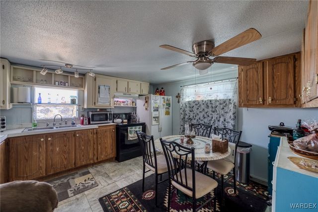 6385 W Fifteenth Street, Dolan Springs, AZ 86441