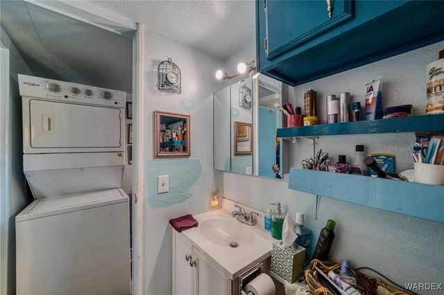 6385 W Fifteenth Street, Dolan Springs, AZ 86441