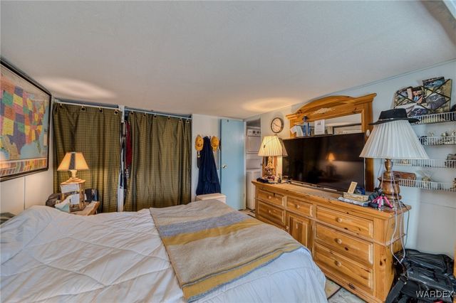 6385 W Fifteenth Street, Dolan Springs, AZ 86441